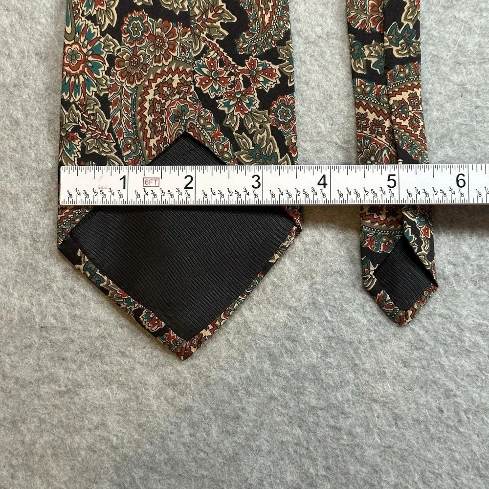 Aquascutum London All Silk Paisley Floral Necktie Vintage Hand Finished 56x3.5in